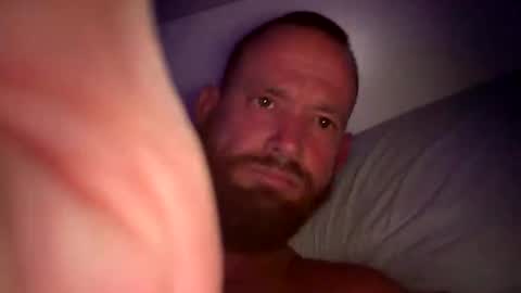 WeAim2PZzz online show from 12-20-25, 01:45