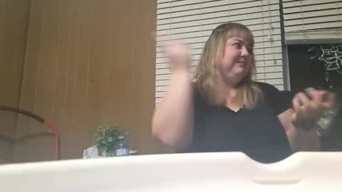 babygirl online show from 12-21-25, 07:26