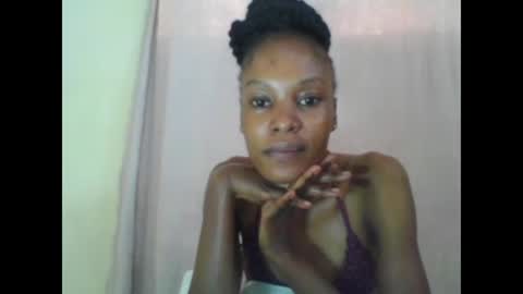 ESTHER online show from 01-22-25, 06:20