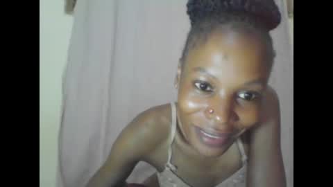 ESTHER online show from 01-30-25, 01:33