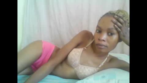 ESTHER online show from 02-17-25, 06:31