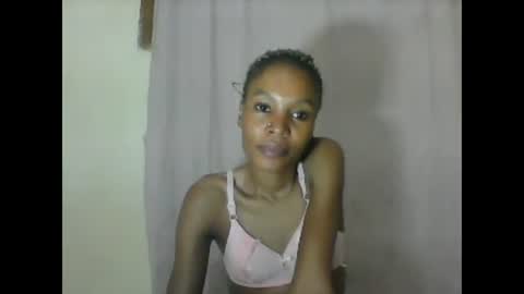 ESTHER online show from 03-01-25, 06:11