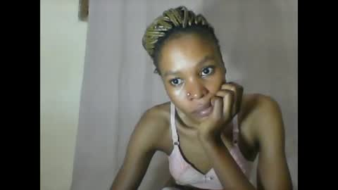 ESTHER online show from 03-02-25, 01:36