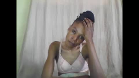 ESTHER online show from 03-10-25, 12:15