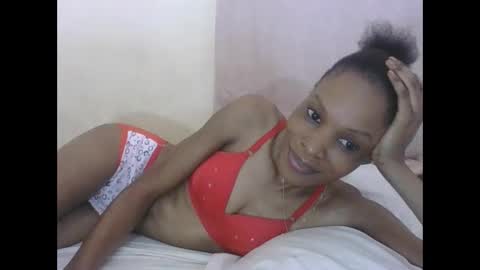ESTHER online show from 09-30-25, 07:02