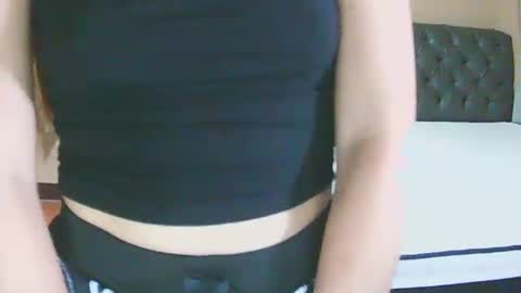sweetpiax69 online show from 03-01-25, 05:27