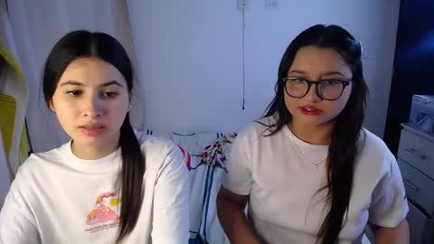 Caro  Lily online show from 10-18-25, 02:47