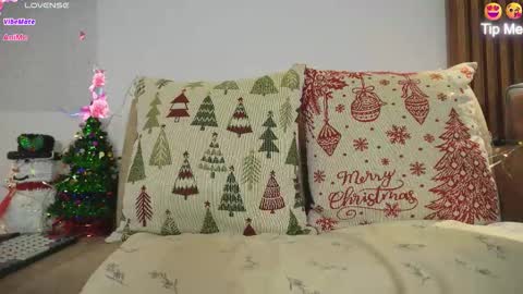 Snapshot of sweetpussyhot_ chatting on 11-15-25, 09:39 Hello Welcome Im here from WEDNESDAY to SUNDAY 430am to 830am and 3 to 7 timeMONDAY and TUESDAY i rest online show from 11-15-25, 09:39