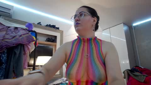 SweetRaisa online show from 01-02-25, 08:24