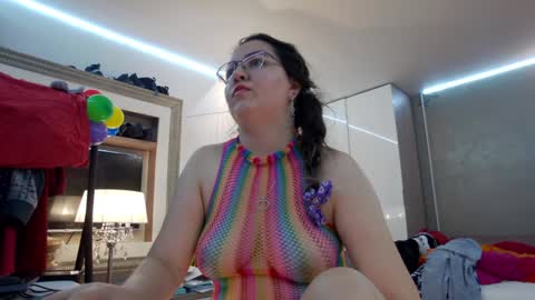 SweetRaisa online show from 01-11-25, 01:01