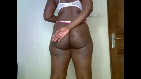 sweetrenne online show from 02-21-25, 05:02