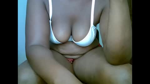 sweetrenne online show from 03-11-25, 04:54