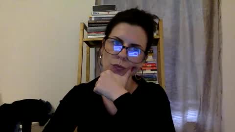 sweetriddance online show from 11-24-25, 06:18