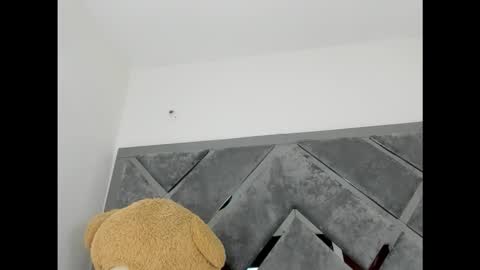 sweetsalome_01 online show from 10-13-25, 02:17