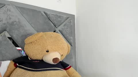 sweetsalome_01 online show from 11-05-25, 11:32