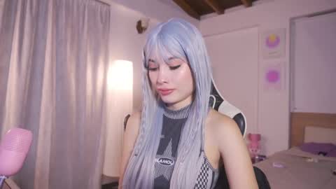 Snapshot of sweett_catt1 chatting on 09-17-25, 02:02 Cat independent model online show from 09-17-25, 02:02