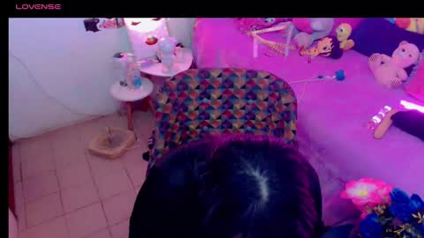 Snapshot of sweett_martina chatting on 01-12-25, 08:36 martina online show from 01-12-25, 08:36