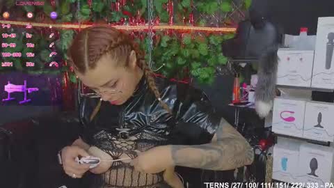 Molly -  INDEPENDENT MODEL online show from 12-21-25, 02:08