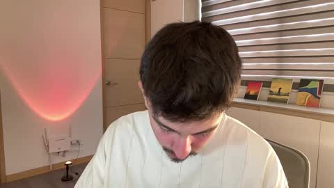 Snapshot of sweettaaron chatting on 11-14-25, 06:17 Andy online show from 11-14-25, 06:17