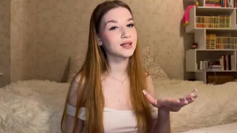 Lisa online show from 09-09-25, 05:34