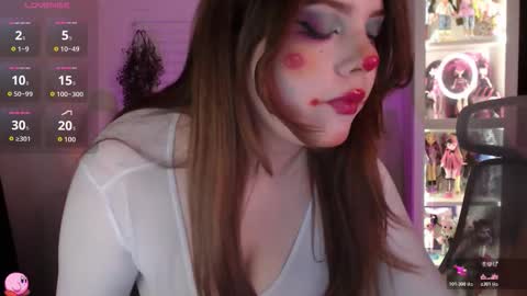 Pau online show from 10-25-25, 12:18