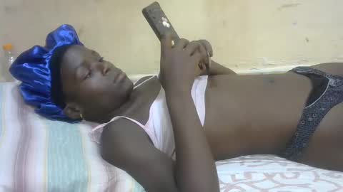 Snapshot of sweetvallerie chatting on 03-07-25, 04:11 sweetvallerie online show from 03-07-25, 04:11