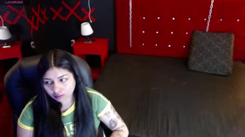 Ashley 3 online show from 01-18-25, 11:21