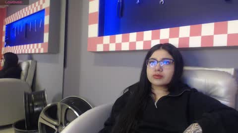 Ashley 3 online show from 03-01-25, 11:17