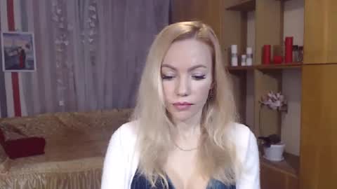 Snapshot of sweety_friend chatting on 12-17-24, 09:05 Sweety friend online show from 12-17-24, 09:05
