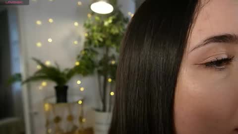 Snapshot of sweety_pie_girl chatting on 02-26-26, 01:54 Melissa online show from 02-26-26, 01:54