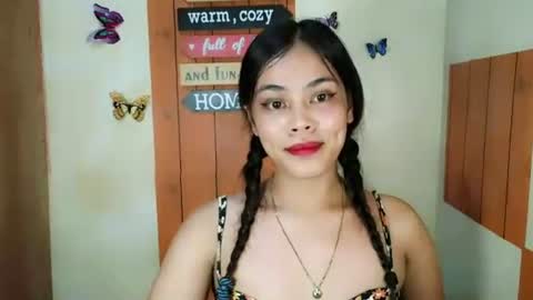 Snapshot of sweety_shane chatting on 09-11-25, 05:35 sweety_shane online show from 09-11-25, 05:35