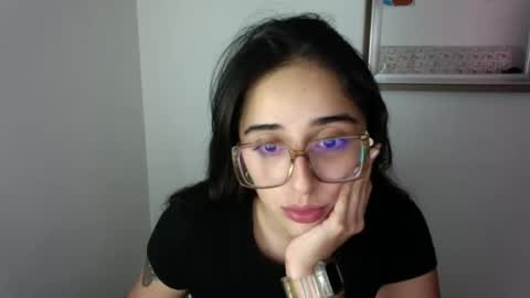 sweetycherry777 online show from 11-18-25, 06:34