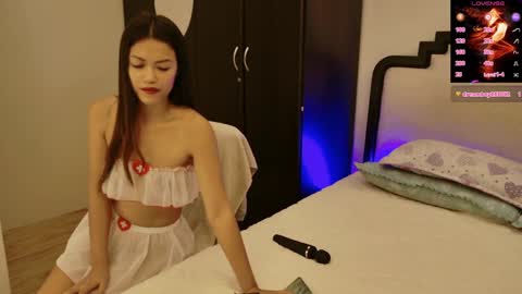 Snapshot of sweetygirl014 chatting on 10-19-25, 07:58 Jane online show from 10-19-25, 07:58