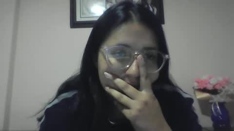 sweetyypeach online show from 01-27-25, 03:15