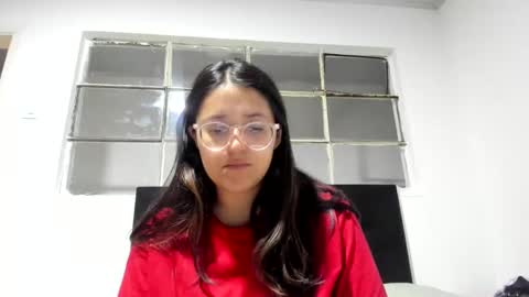 sweetyypeach online show from 02-15-25, 05:19