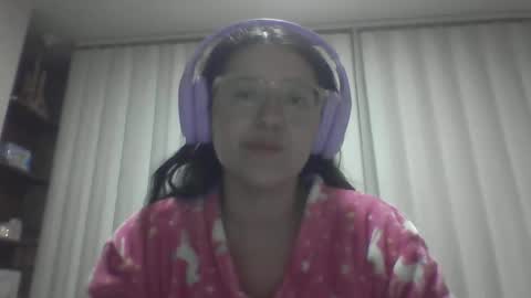 sweetyypeach online show from 03-05-25, 03:08