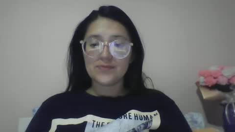 sweetyypeach online show from 03-09-25, 04:05