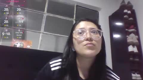 sweetyypeach online show from 09-13-25, 03:39