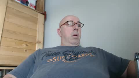 Snapshot of swissscooby55 chatting on 01-02-25, 09:33 swissscooby55 online show from 01-02-25, 09:33