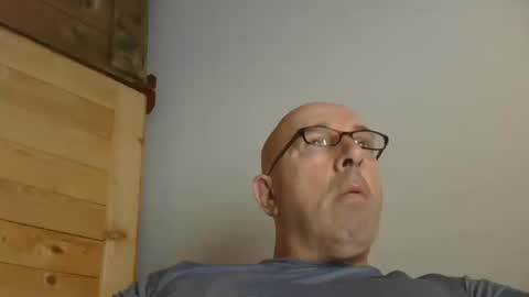 Snapshot of swissscooby55 chatting on 09-23-25, 05:43 swissscooby55 online show from 09-23-25, 05:43