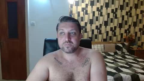 Snapshot of switchdomcouplee chatting on 10-14-25, 03:57 Johnny and Annabelle online show from 10-14-25, 03:57