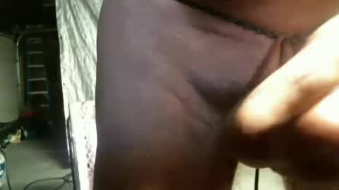 Snapshot of switchngears chatting on 02-16-25, 01:38 switchngears online show from 02-16-25, 01:38