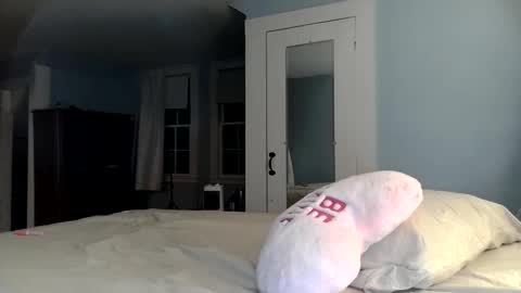 Snapshot of switchykitty chatting on 02-14-25, 12:19 ashley blayde online show from 02-14-25, 12:19