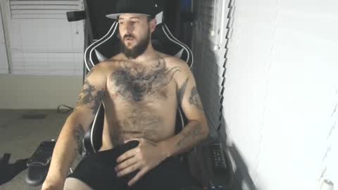 swoozy_ online show from 10-08-25, 12:19