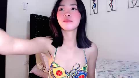 Holly online show from 02-12-25, 03:05