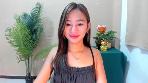Snapshot of swyt_jane chatting on 09-17-25, 04:52 swyt_jane online show from 09-17-25, 04:52