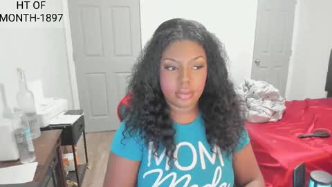 Snapshot of sxamleuy chatting on 11-18-25, 03:45 sxamleuy online show from 11-18-25, 03:45