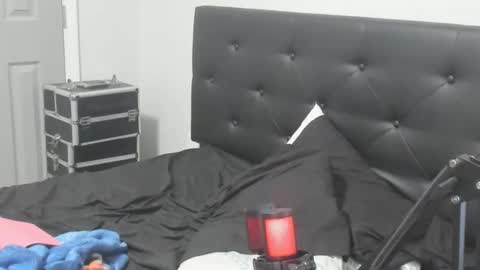 Snapshot of sxamleuy chatting on 02-03-26, 02:53 sxamleuy online show from 02-03-26, 02:53