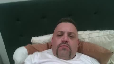 Snapshot of sxylegsturnmeon chatting on 10-15-25, 01:55 sxylegsturnmeon online show from 10-15-25, 01:55