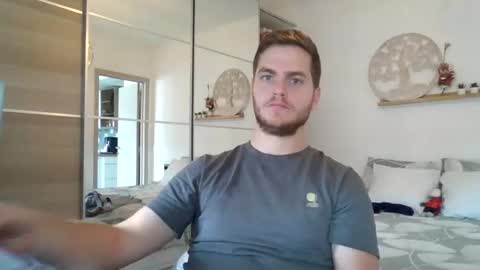 syl092 online show from 10-13-25, 09:20